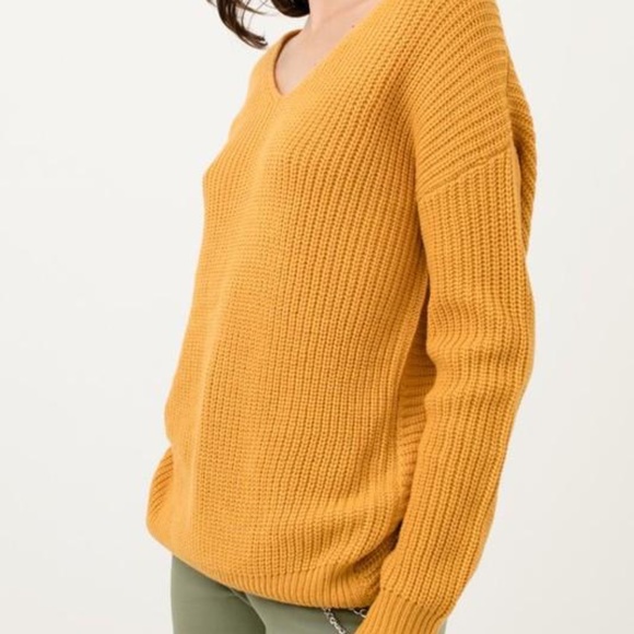 Mustard V-Neck Twisted Back Oversized Sweater - Picture 2 of 7